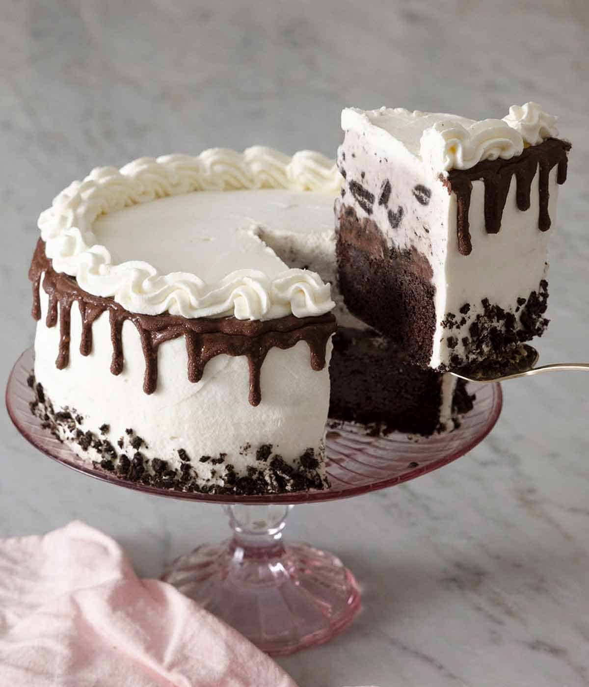 chocolate cake with white icing
