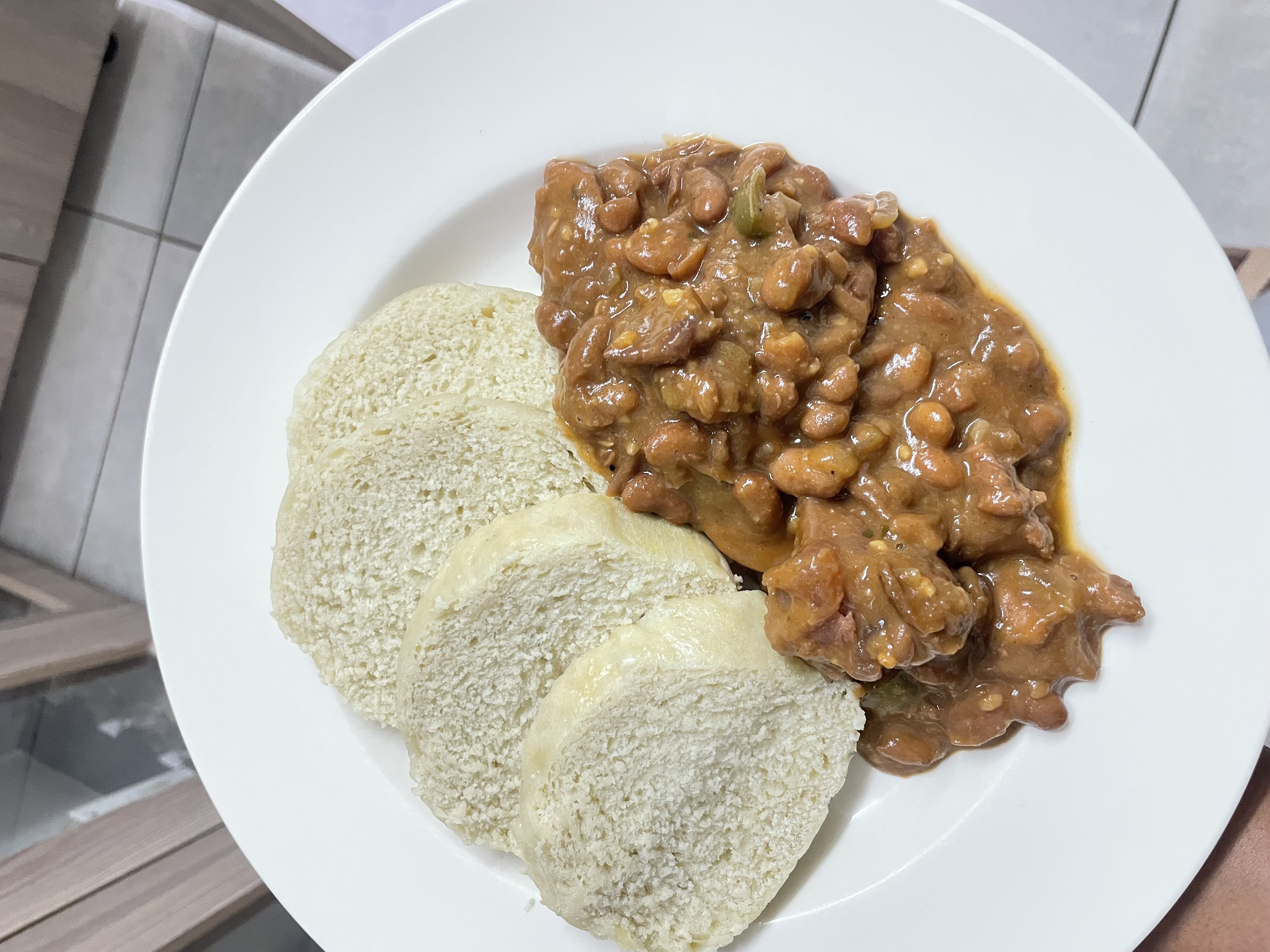 Steamed Bread and Hard Beans Stew