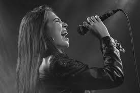 singing image-4