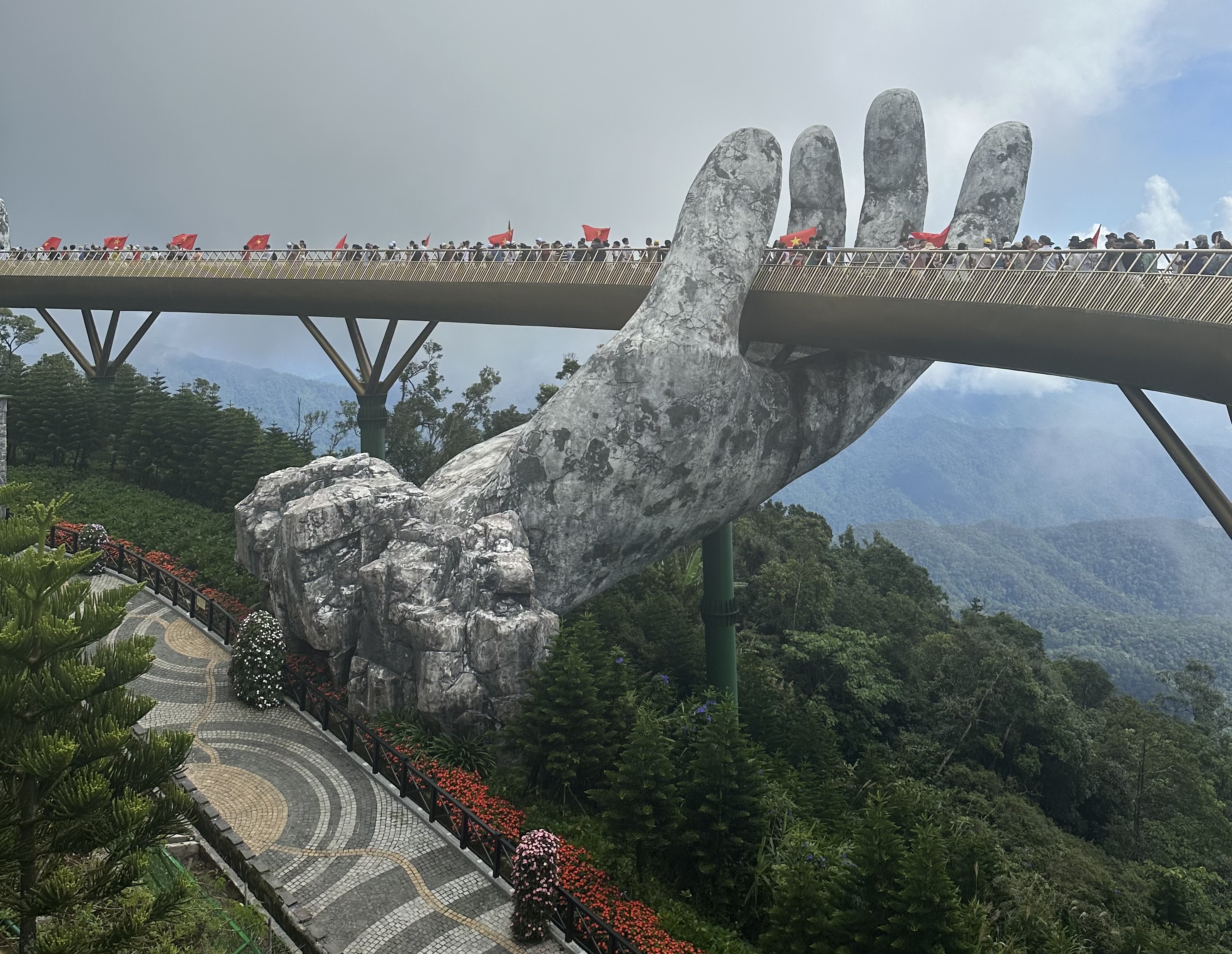 Vietnam Golden Bridge