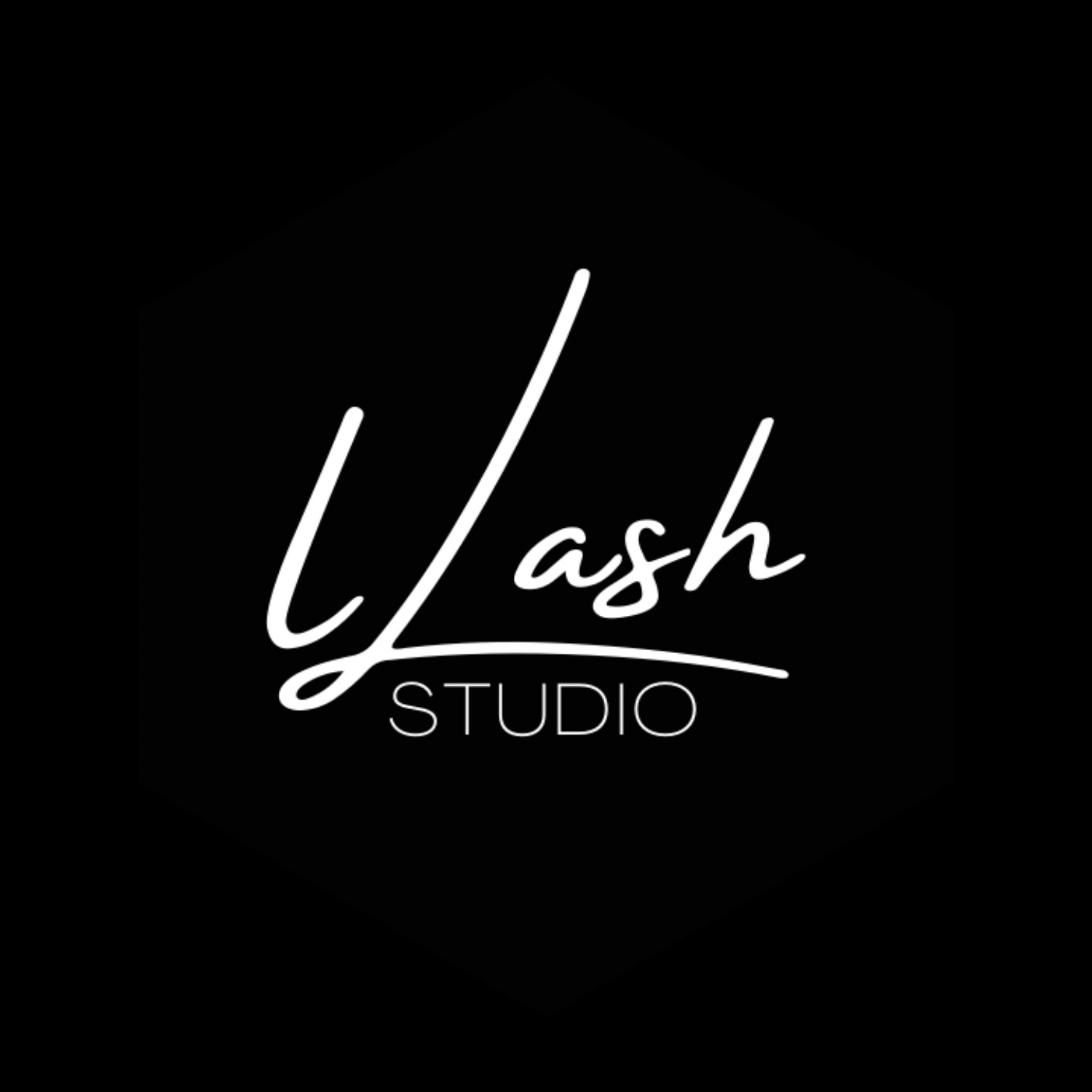 The avatar of iLash_Studio