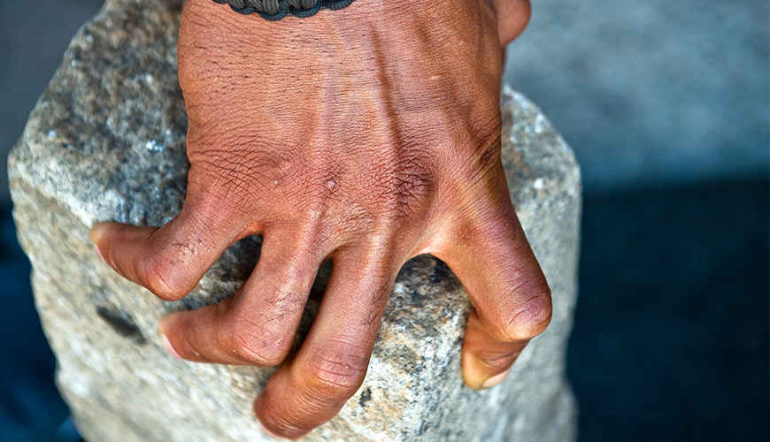 Grip Strength Exercises: Crush Grip Hold