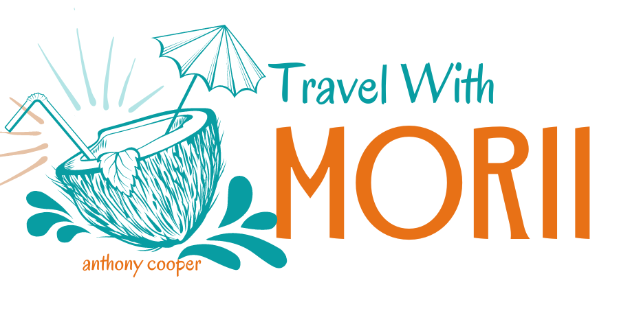Travel With Morri's Logo
