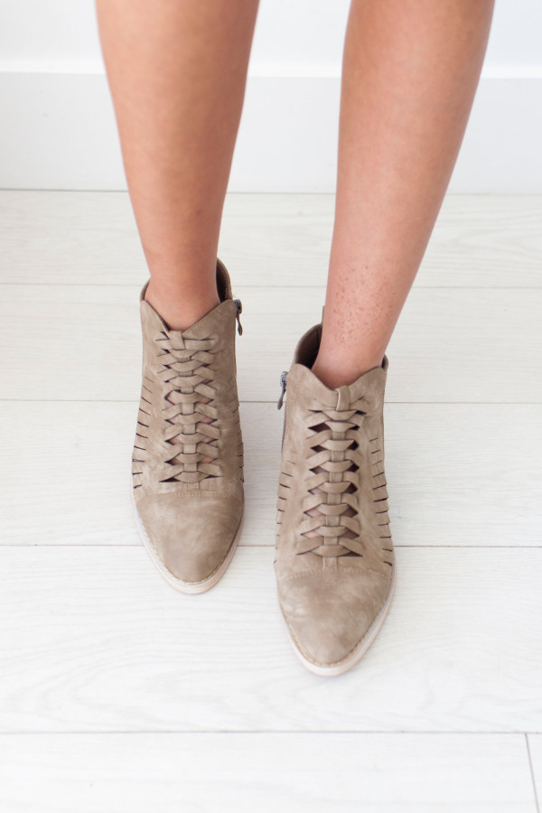 Ostara Booties in Khaki