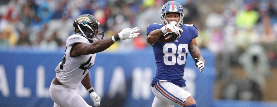 Sep 9, 2018; East Rutherford, NJ, USA; New York Giants tight end Evan Engram (88) gains yards after catch as Jacksonville Jaguars linebacker Myles Jack (44) pursues during the second half at MetLife Stadium. Mandatory Credit: Vincent Carchietta-USA TODAY Sports