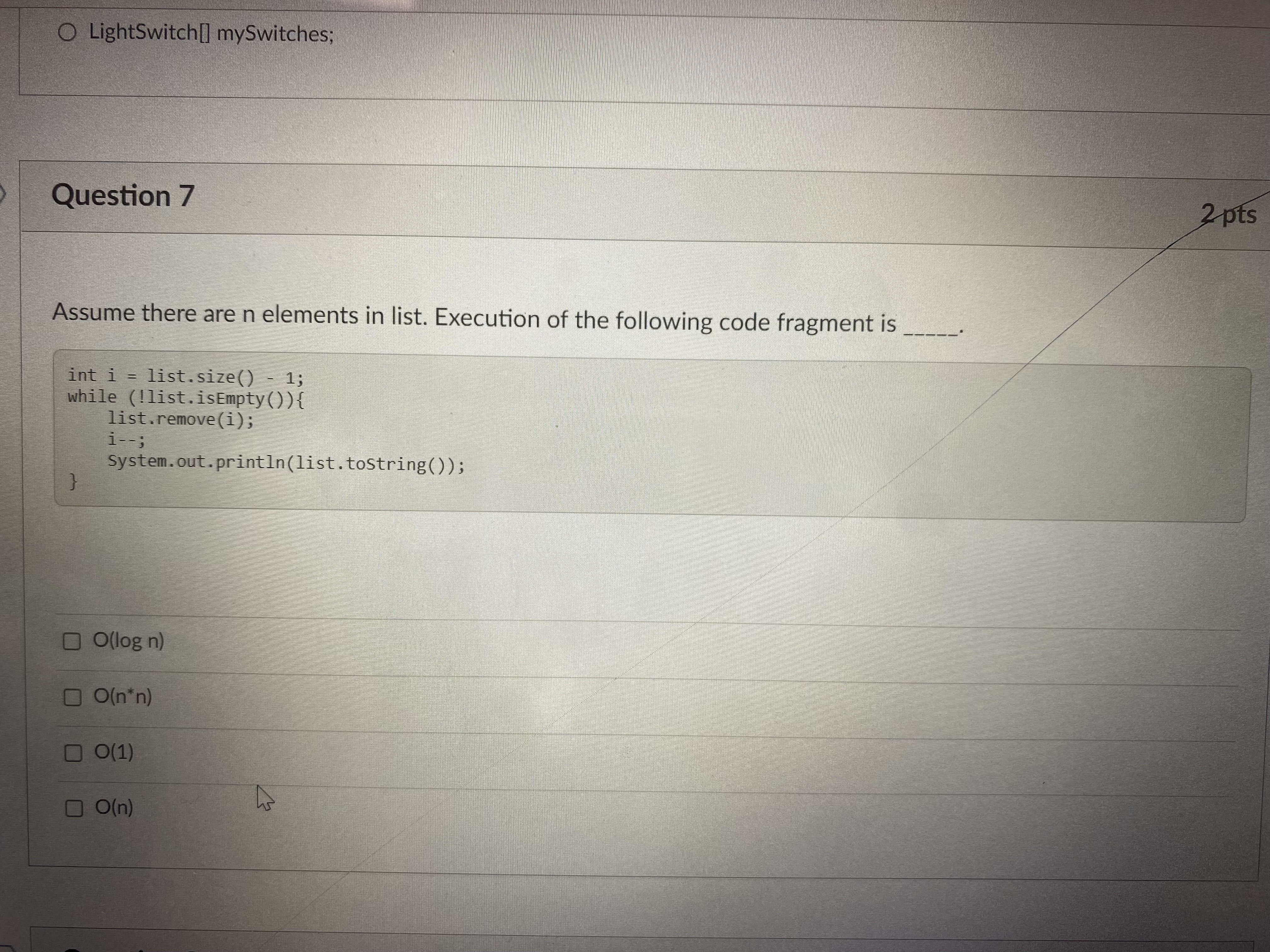 O LightSwitch [5] mySwitches = new LightSwitch[]; O LightSwitch] mySwitches = new