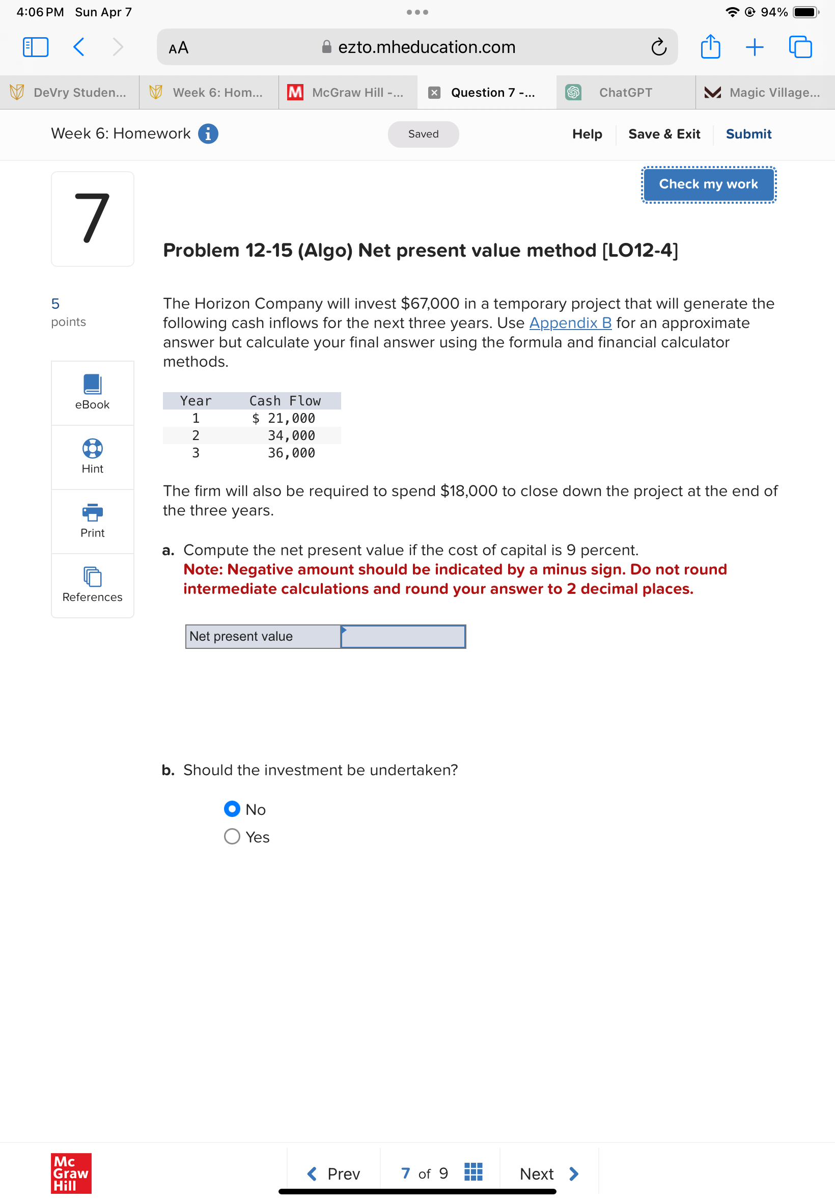 4:06 PM Sun Apr 7 > DeVry Studen... AA ... ezto.mheducation.com Week
