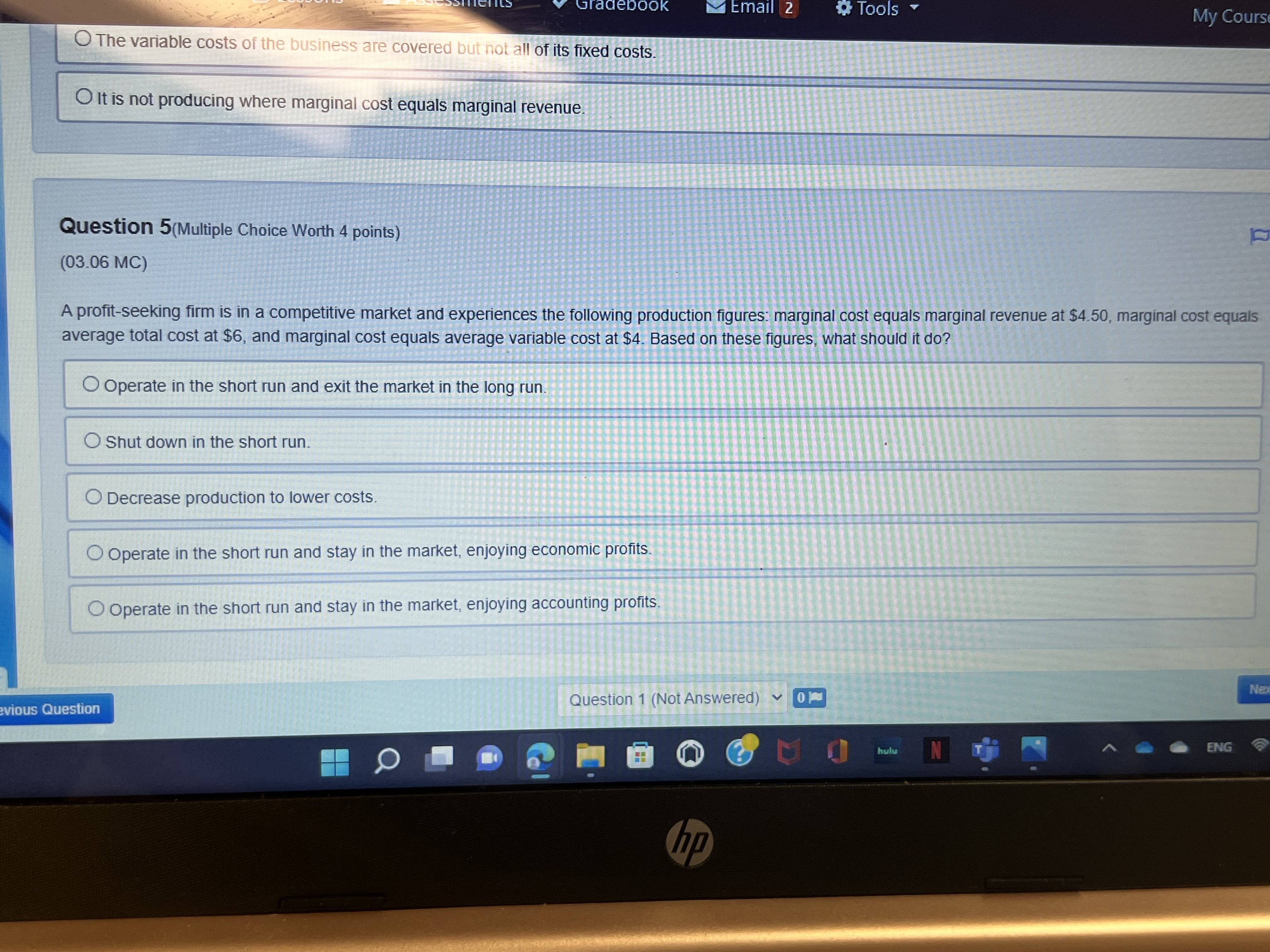 4 points) (03.06 MC) Price Q, Q, Quantity If the price that