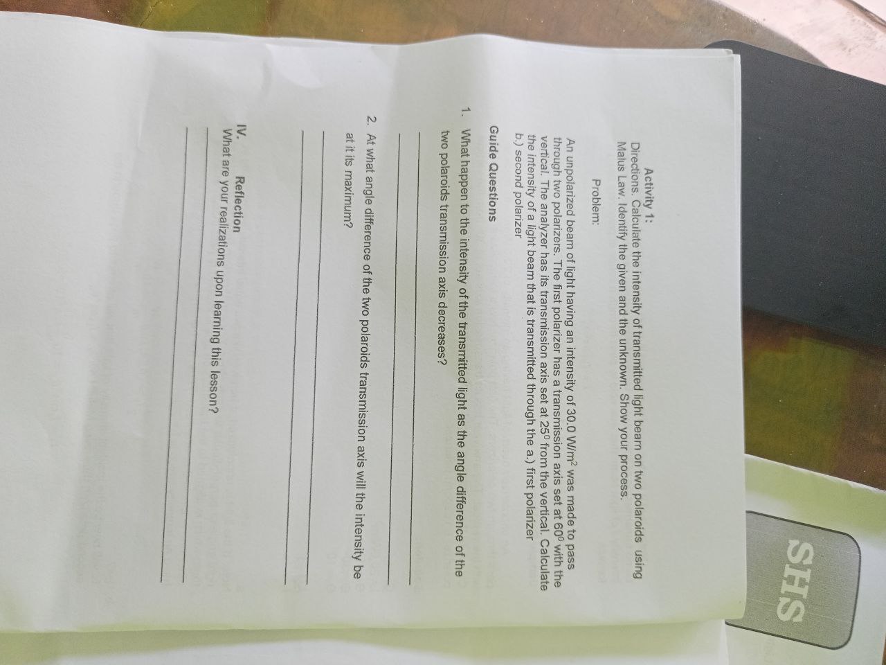 2 ACTIVITY SHEET The Application of Malus's Law on Polarizers where angle