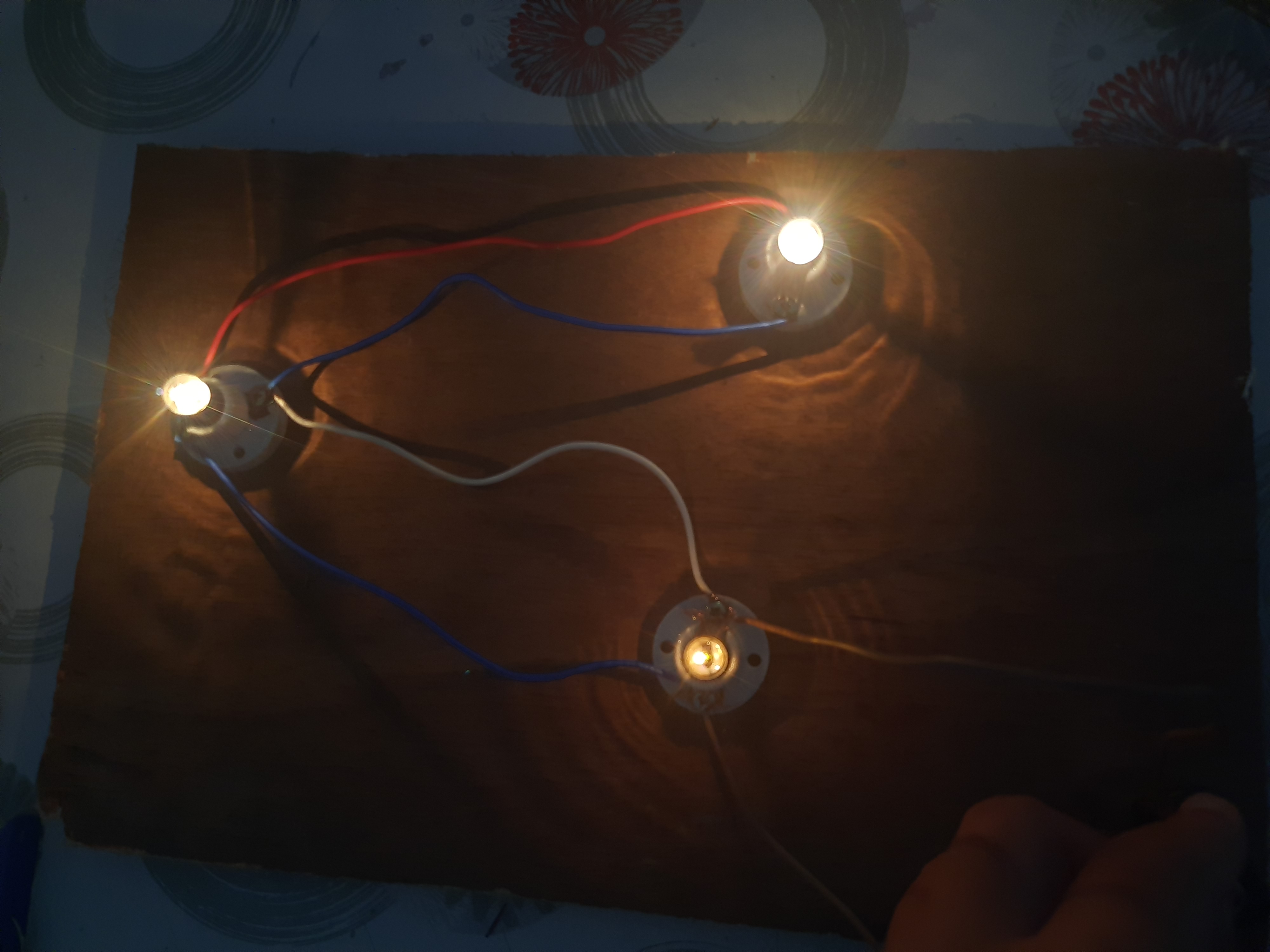  please answer all the needed data and label the V,I,R,P on