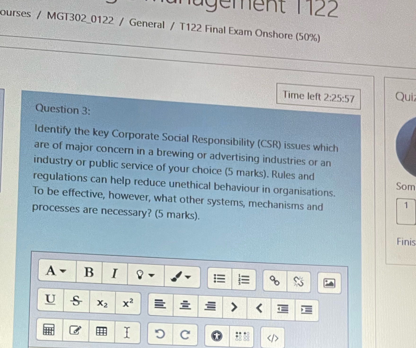 Identify the key Corporate Social Responsibility (SR) issues which are of major