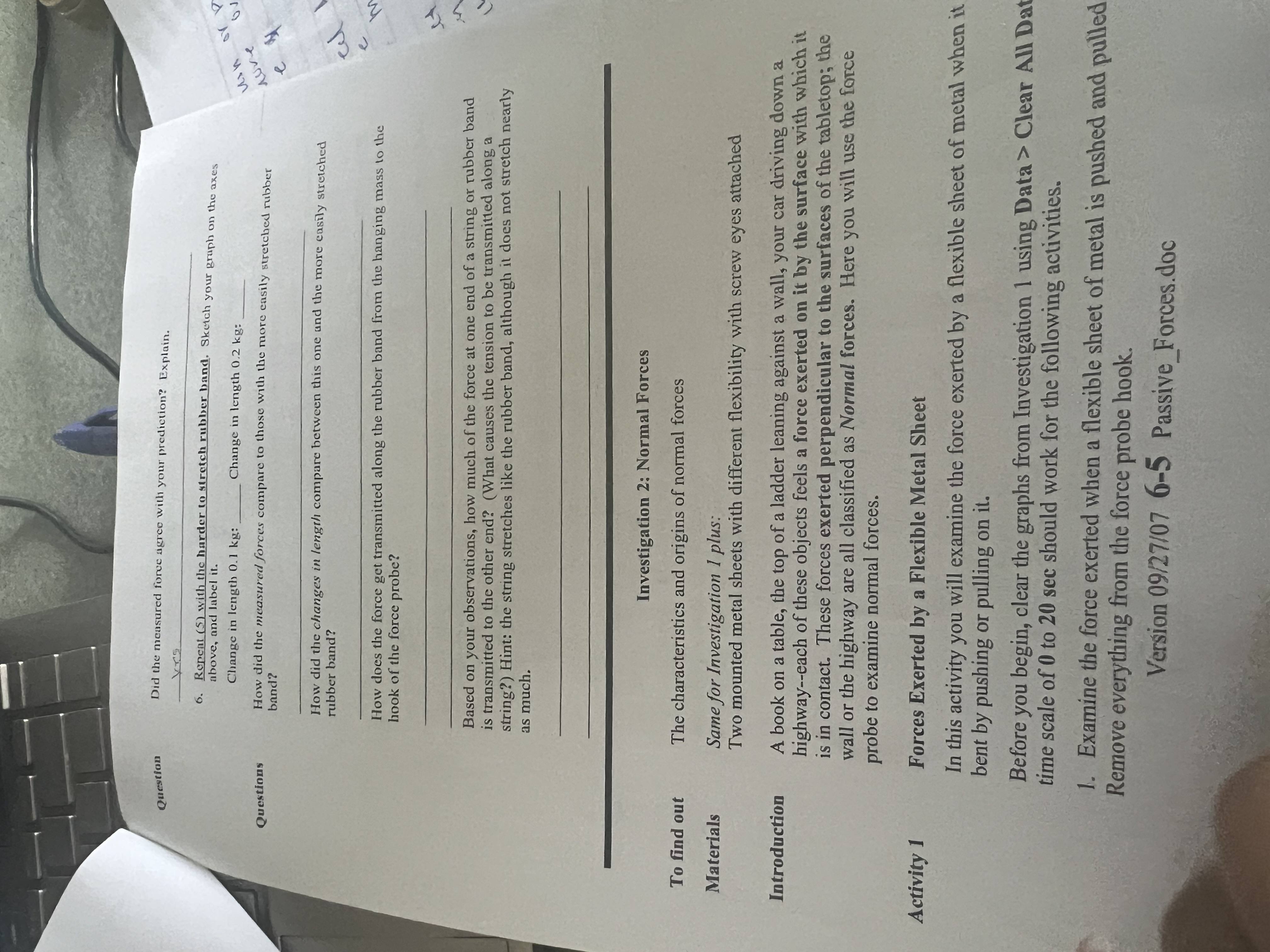 Laboratory Interface (ULI) Vernier Dual-Range Force Sensor Set of assorted, slotted weights