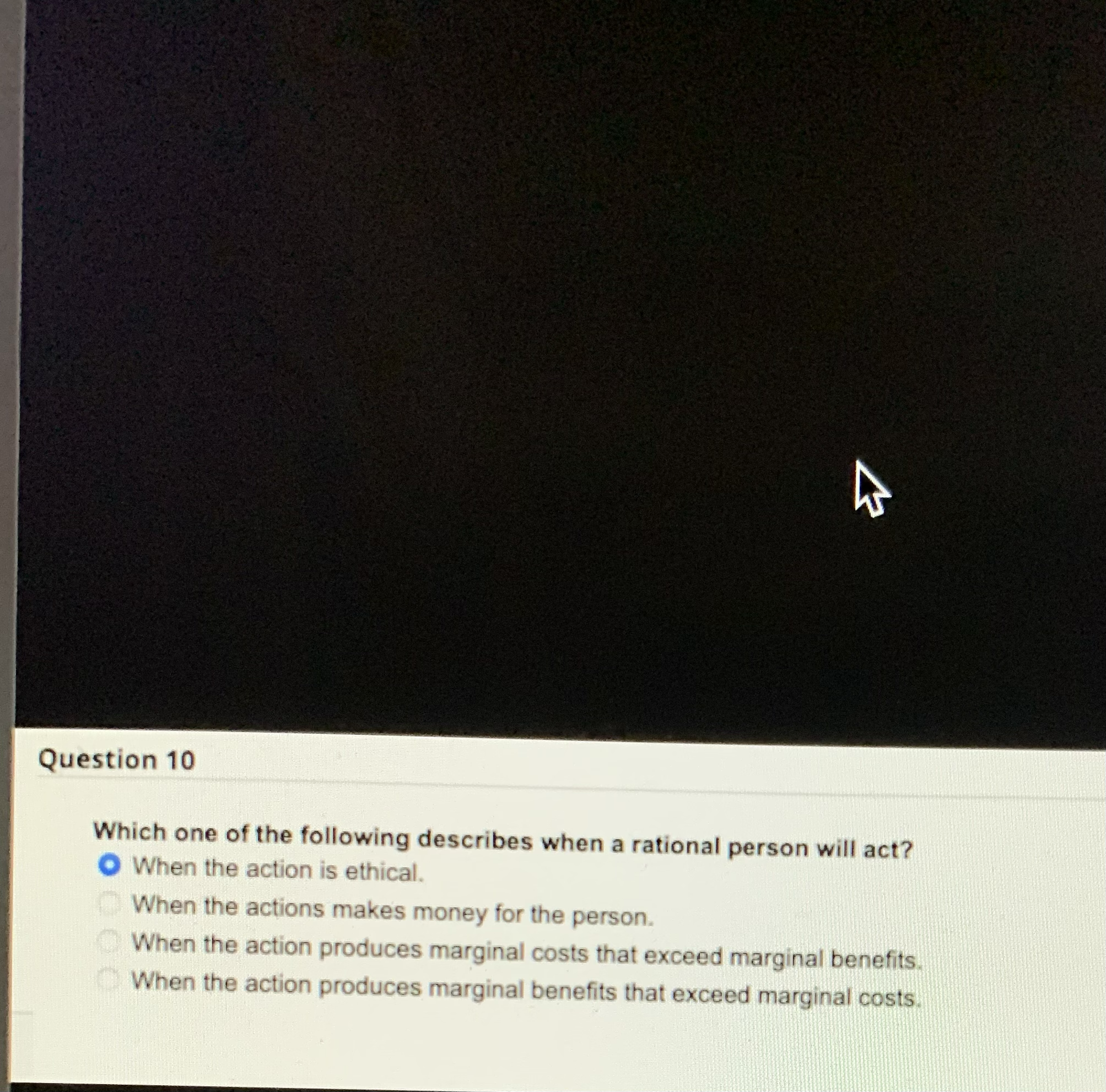 students to shift to the right? An increase in financial aid to