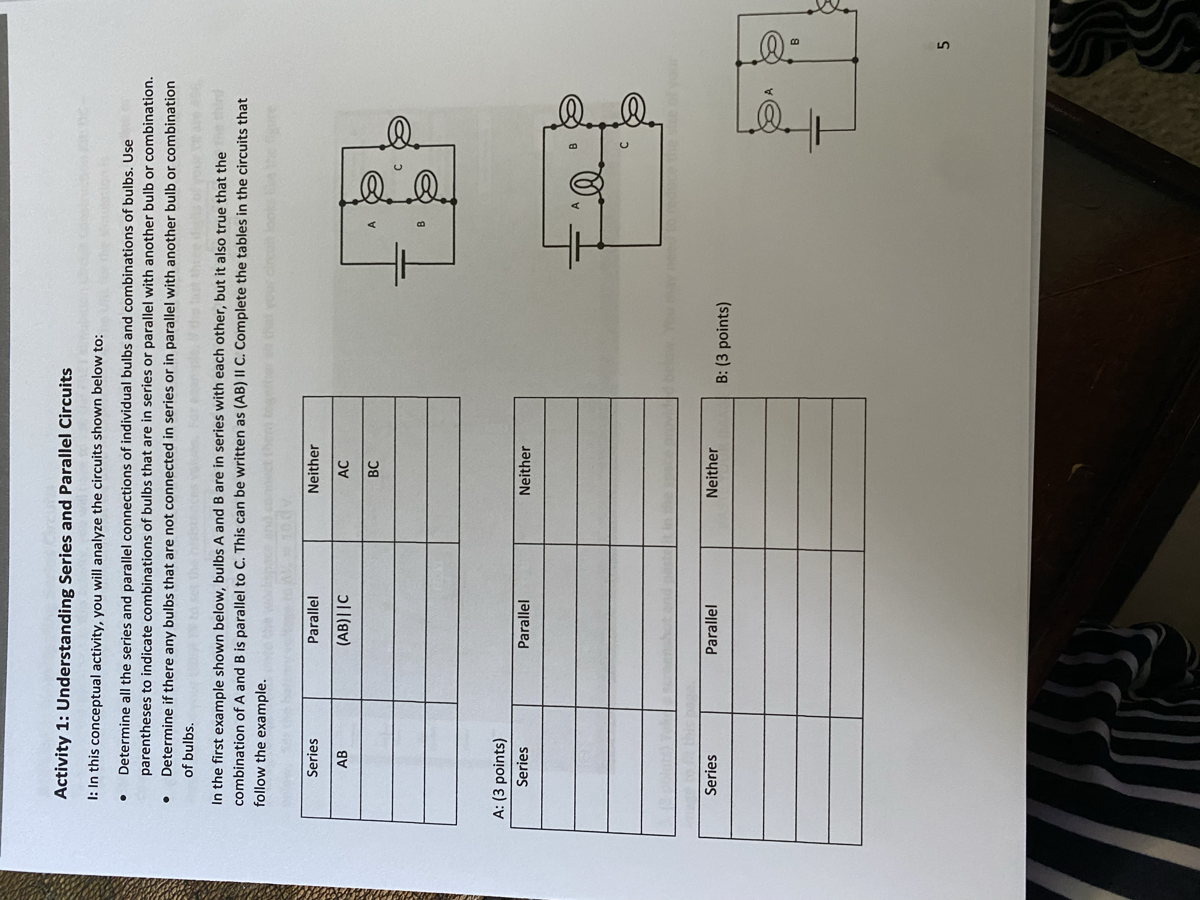 so that your circuit looks like the figure below. Maintain the same