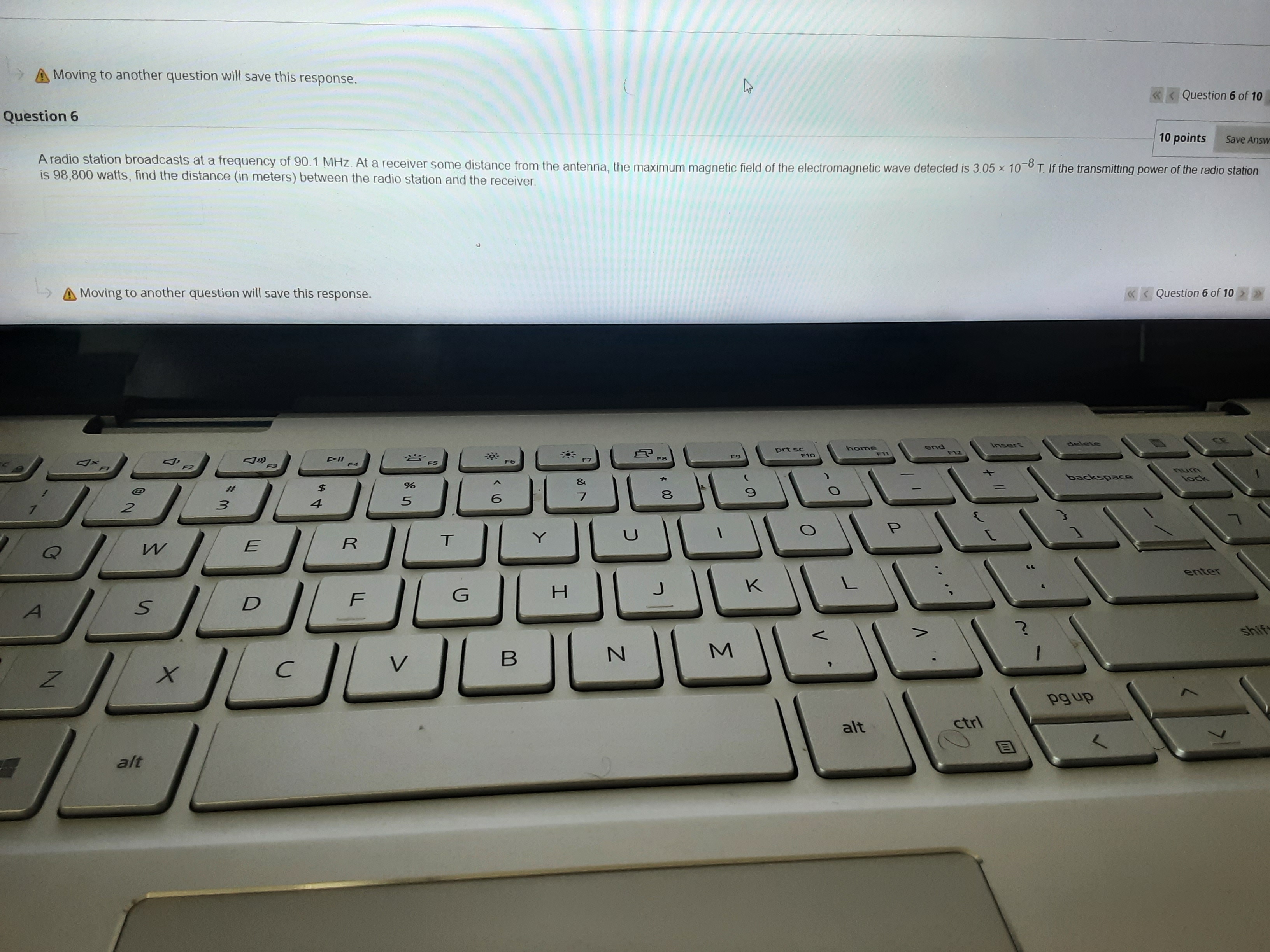 as electromagnetic radiation. What is the intensity (magnitude of the average Poynting