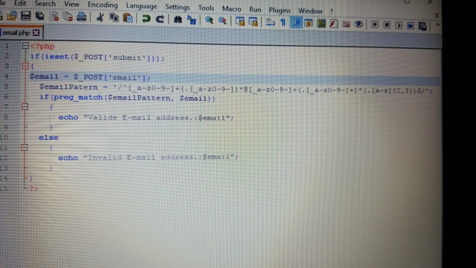 Write a PHP script that test whether in email address is input