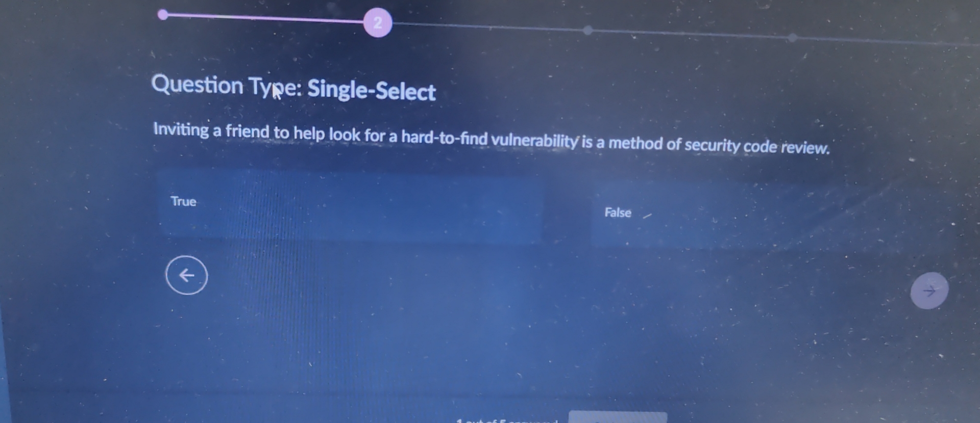  Question Type: Single-Select Inviting a friend to help look for a