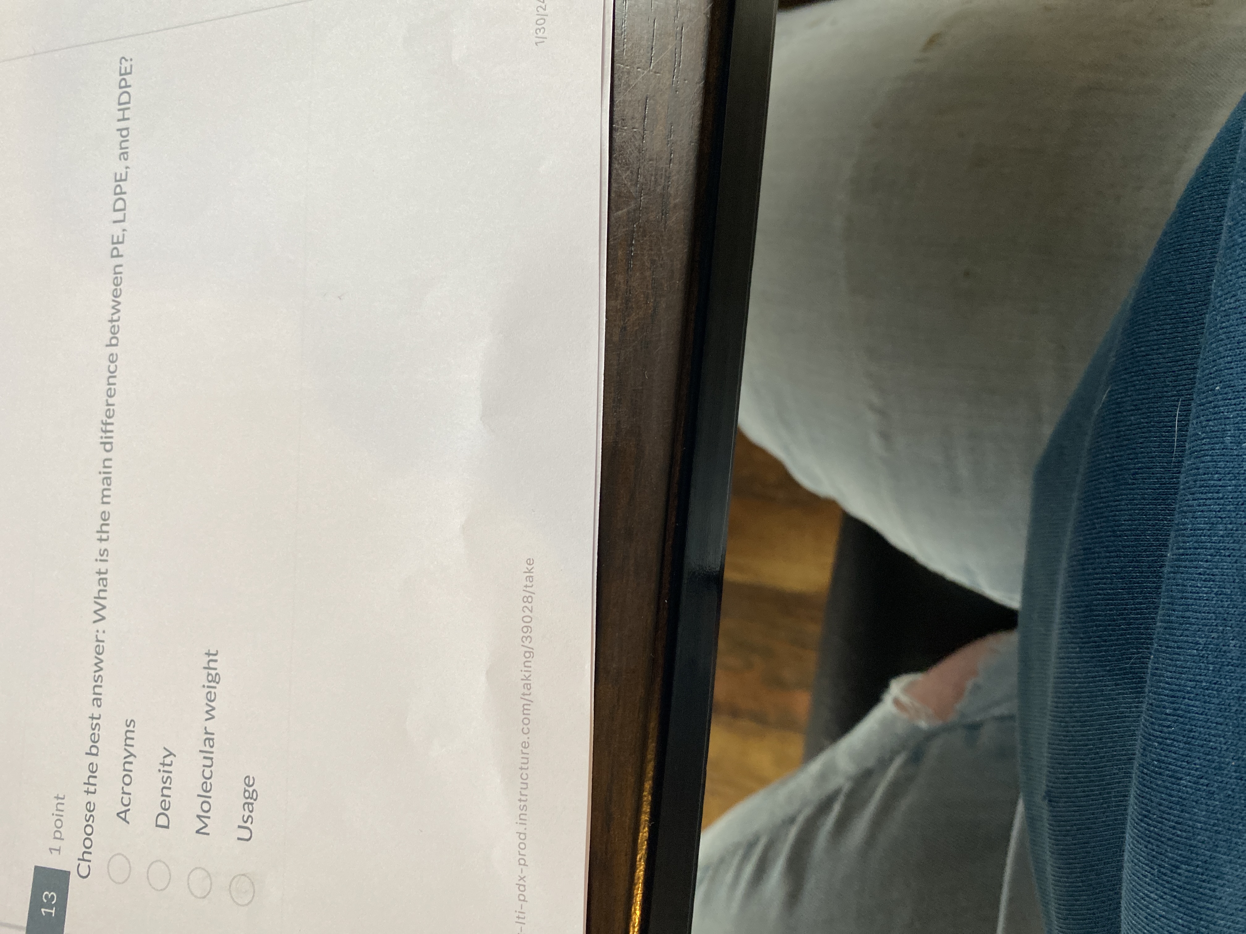  Choose the best answer: What is the main difference between PE,