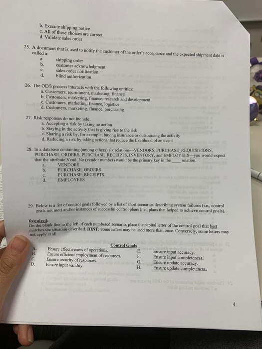 into the package and identifies the customer,the shipment destination, and the the