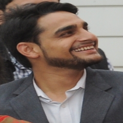 Rajat gupta daughters image