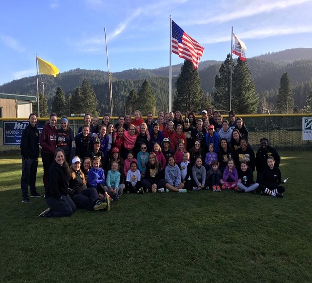Feather River College Golden Eagle Athletics Frc Softball