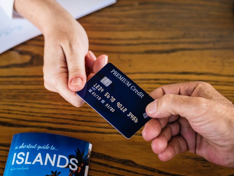 reasons why people get credit cards.jpg reasons why people get credit cards.jpg