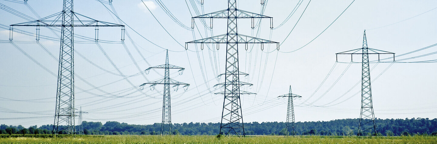 csm_transmission-lines-testing-keyvisual_bc3f7cadca.jpg