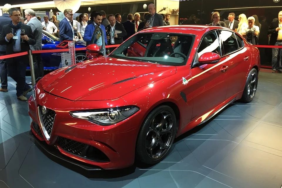 alfa romeo1.jpg