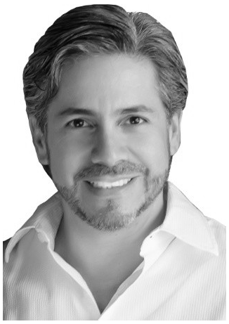 Salim Manzur (Gray).png