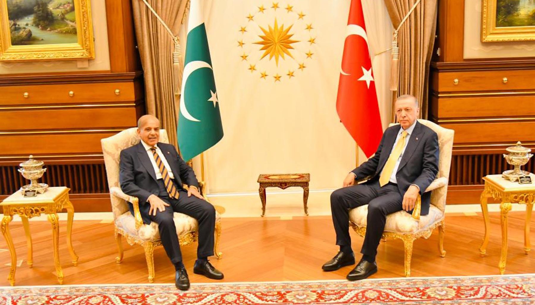 ترڪ سيڙپڪار پاڪستان کي پنهنجو ٻيو گهر سمجهن ۽ سيڙپڪاري ڪن:وزيراعظم ...