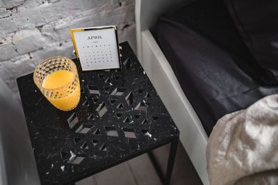 bed, bedroom, home, decor, interior, furniture, table, room, juice, drink, calendar