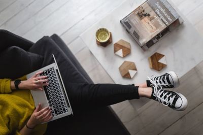 woman, girl, female, design, working, home, blogger, converse, sneakers, blog, blogging, laptop