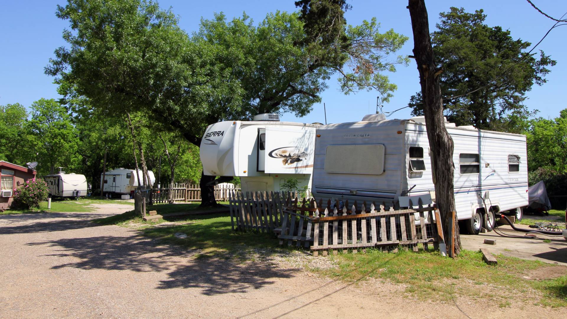 Park Map Dallas, Long & Short Term Rental, Camping Cedar Ridge Mobile