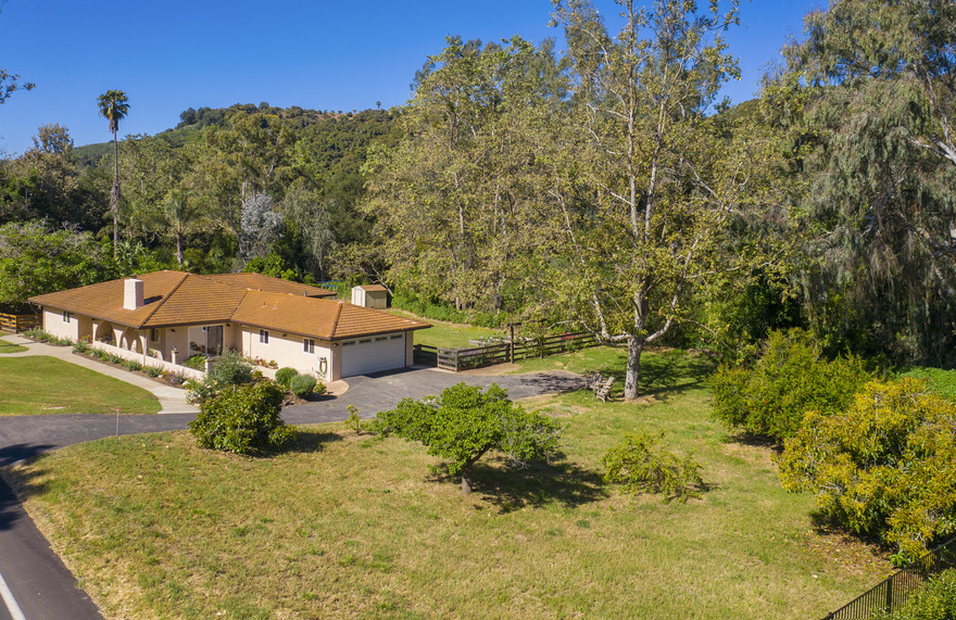 SOLD!! 951 Vereda del Ciervo Goleta, CA 93117 Homes and Land Santa