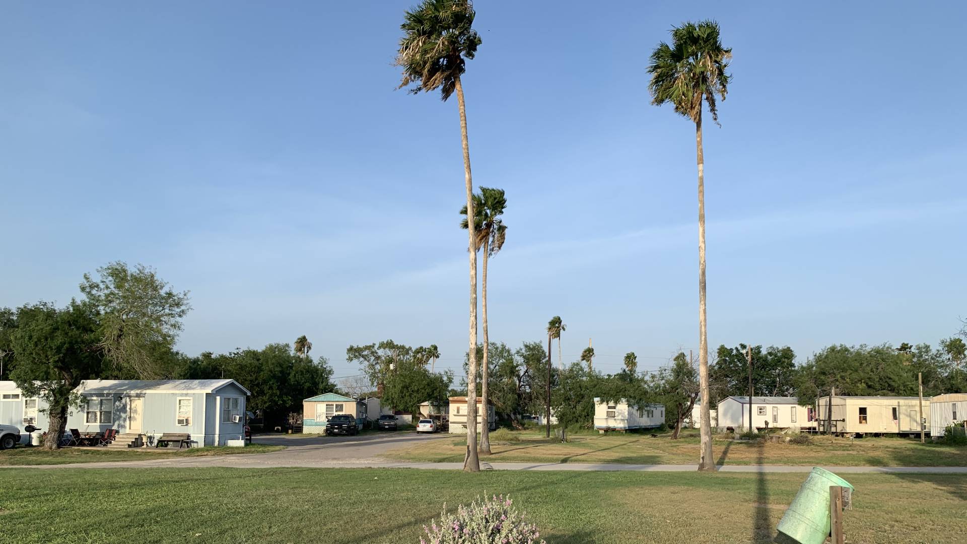 Photo Gallery of Kingsville Oasis & RV Mobile Home Park Oasis RV