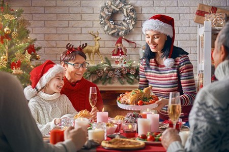 Creating Holiday Memories at Home 