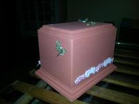 Daniel Bochanski from Columbus, New Jersey sent this beautiful urn