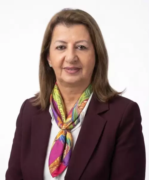 Maria Lúcia Costa