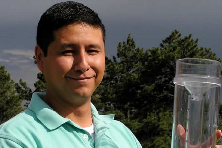 <em>CoCoRaHS</em> — Community Collaborative Rain, Hail and Snow Network</em>: Citizen Scientists Track Precipitation