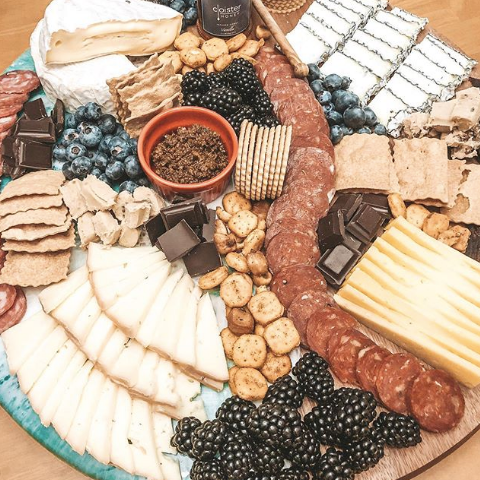 Craft the Perfect Cheeseboard (for Extroverted Introverts)