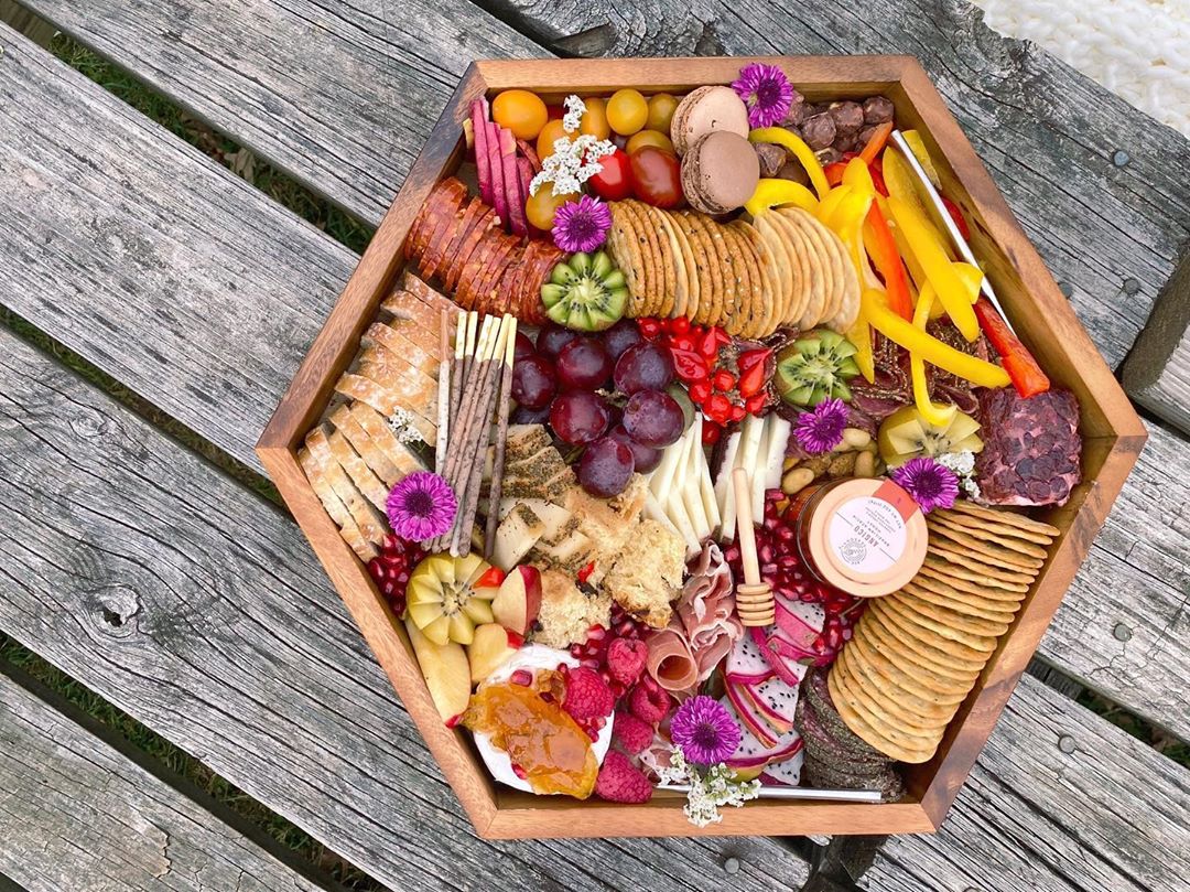 Craft the Perfect Cheeseboard