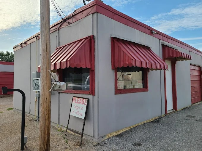 Storage Facility Yukon
