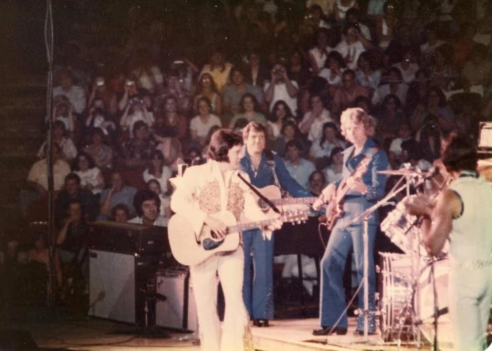 Elvis Presley's 1976 Concert & Tour History Concert Archives