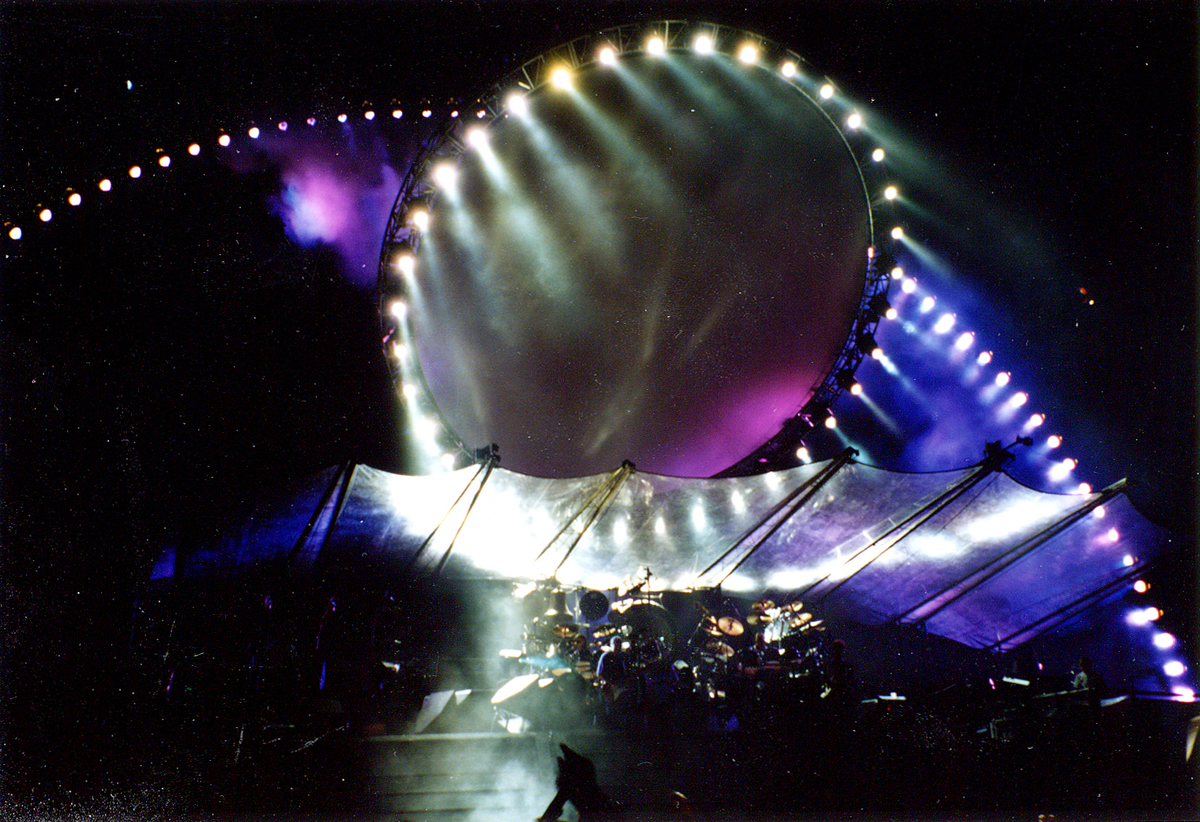 Pink Floyd's Concert & Tour History Concert Archives