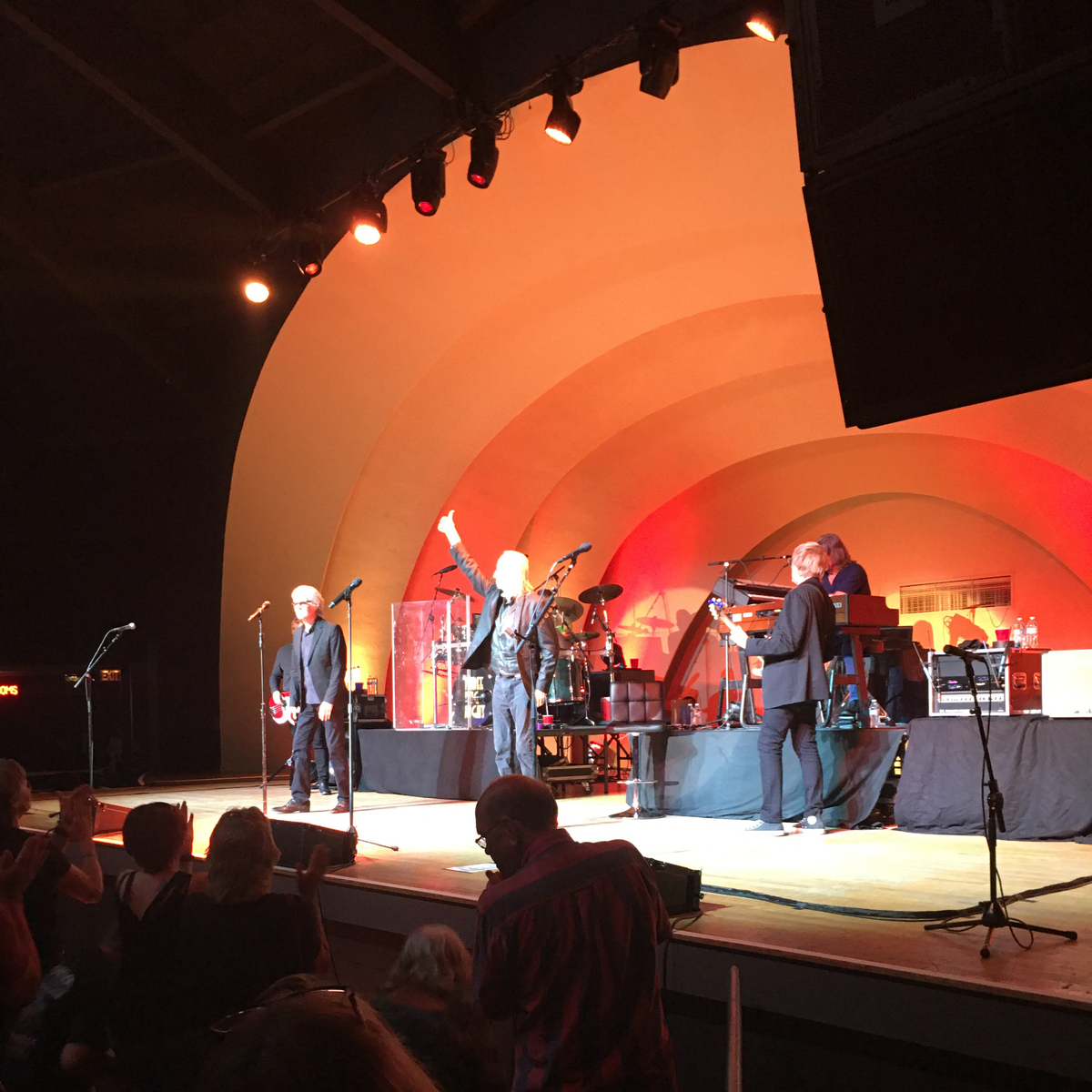 Three Dog Night's 1971 Concert & Tour History Concert Archives