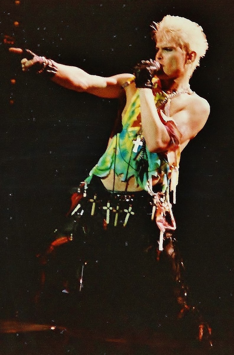 Billy Idol's Concert & Tour History Concert Archives