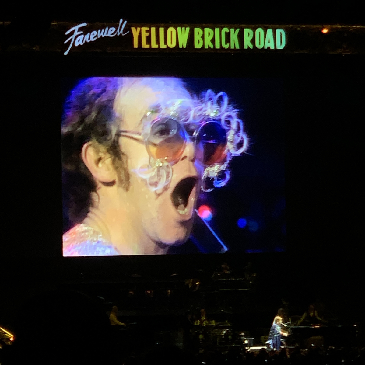  Elton John Concert & Tour History (Updated for 2022 - 2023) 