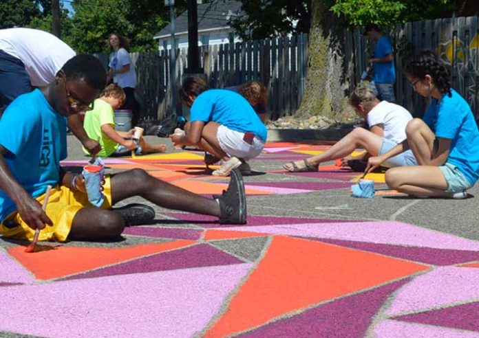 Street_mural_1_edited-1