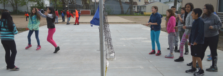 The surface is a great place for volleyball, futsal and hopscotch