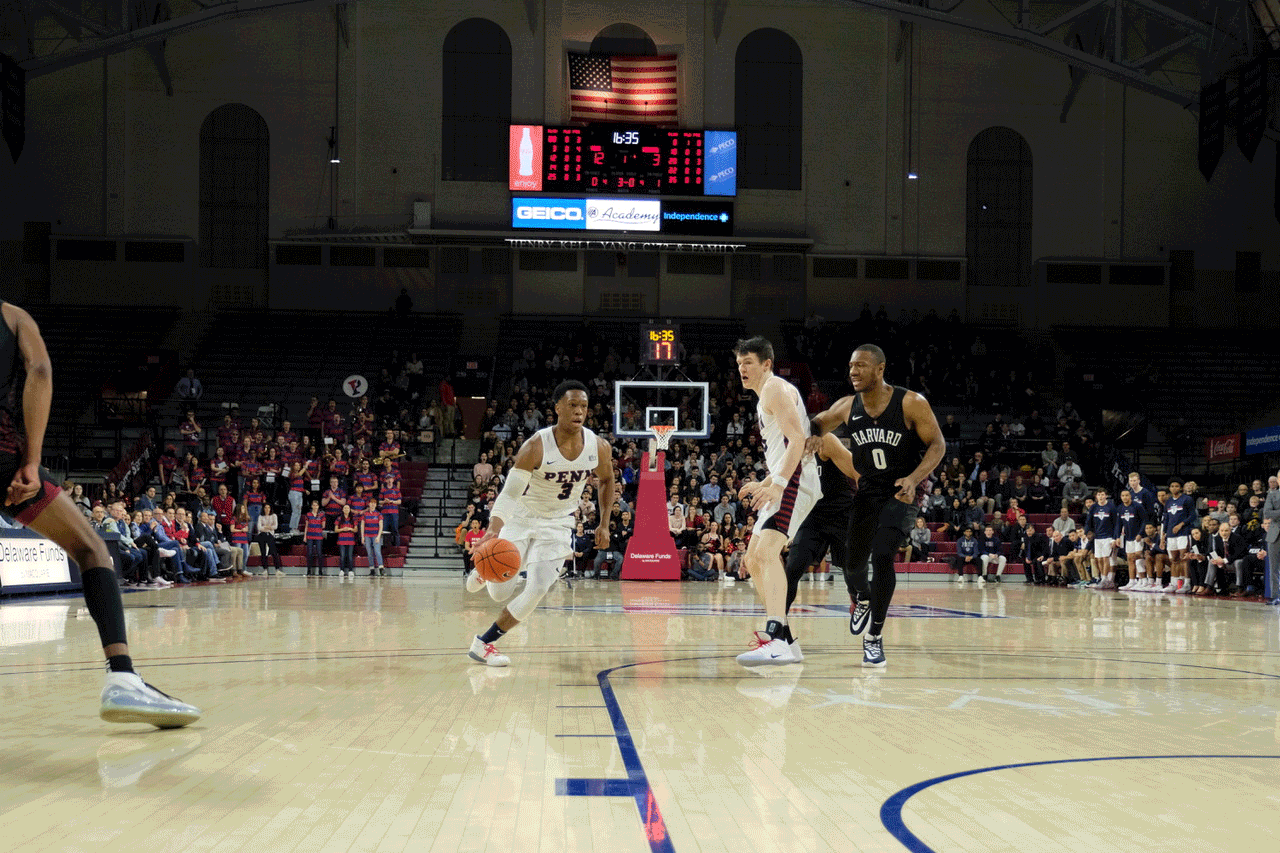 Jordan Dingle's Dunk on Harvard (Son Nguyen).gif
